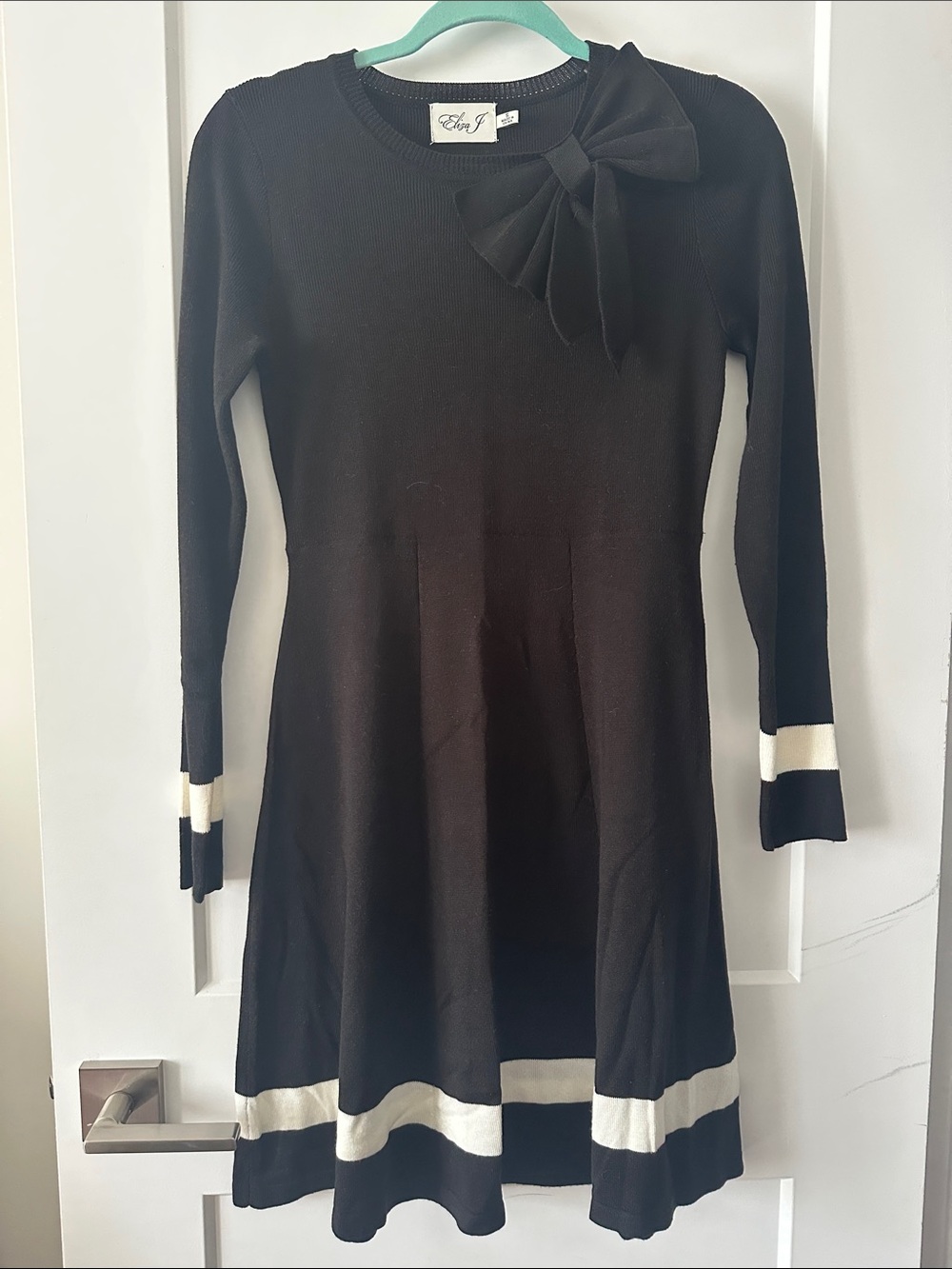 Black Bow-Applique Knit Dress